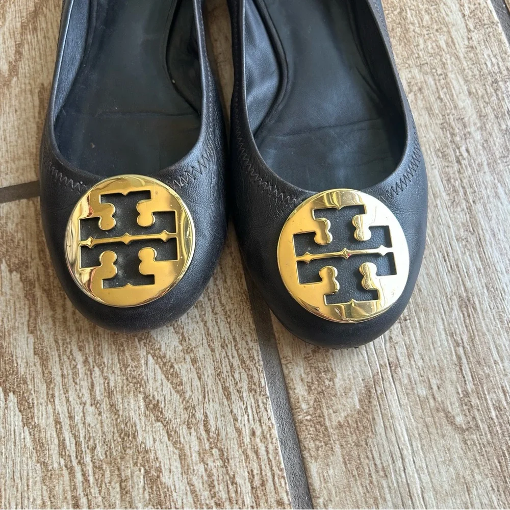 Tory Burch Reva Travel Ballet Flats Leather Gold Logo Perfect Black Women’s 8.5 - Picture 7 of 8